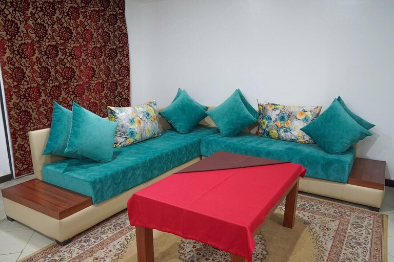 Others 5, Hôtel Oscar, Rabat