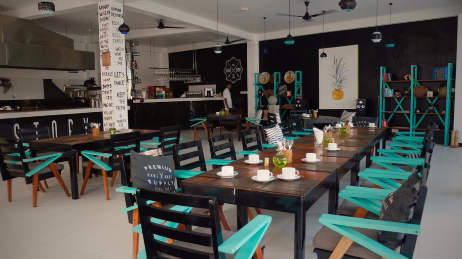 Food & Drinks 4, Neptune Story Hotel, Weligama