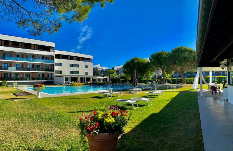 Exterior & Views 2, Hotel Falcone, Udine