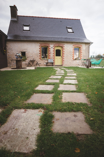 Exterior & Views 2, Maison d'Hotes la Clé Des Champs, Ille-et-Vilaine