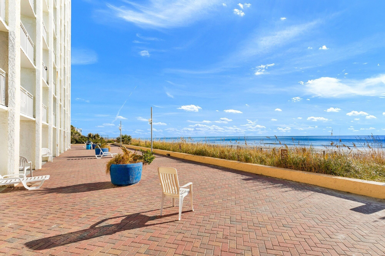 Oceanview Studios at Seamist Driftwood, Horry
