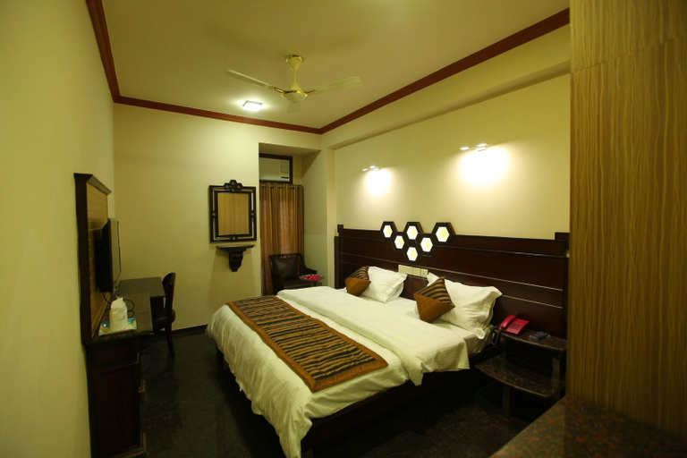 Bedroom 3, Hotel Anandam, Gurgaon