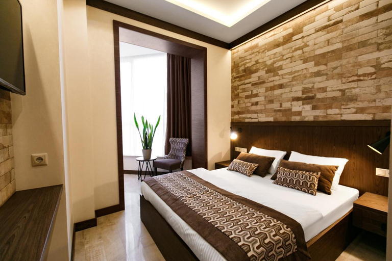 Bedroom 2, Simple Hotel, Sochi gorsovet