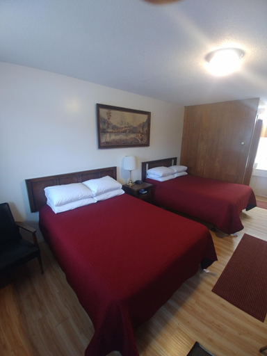 Bedroom 5, Falls Motel, Koochiching