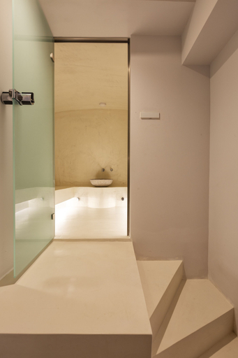Bathroom 3, Erato by Samian Mare, North Aegean