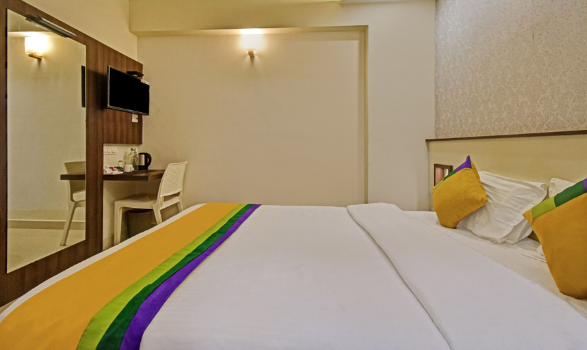 Bedroom 3, Itsy Hotels Deluxe Inn, Chennai