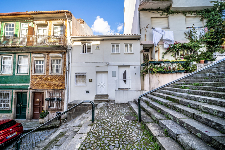 Exterior & Views 2, Guadalupe Lofts, Braga