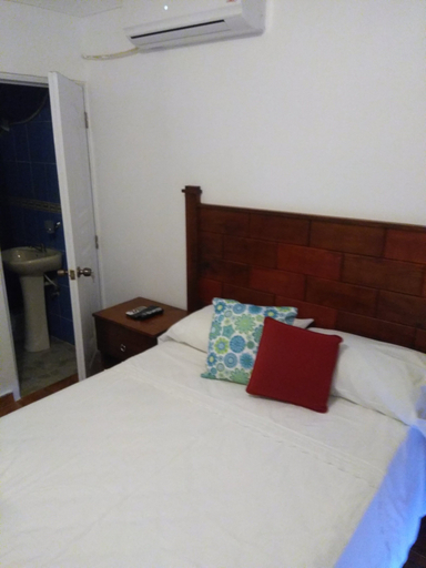 Bedroom, Hotel ALFARERO, Pedernales
