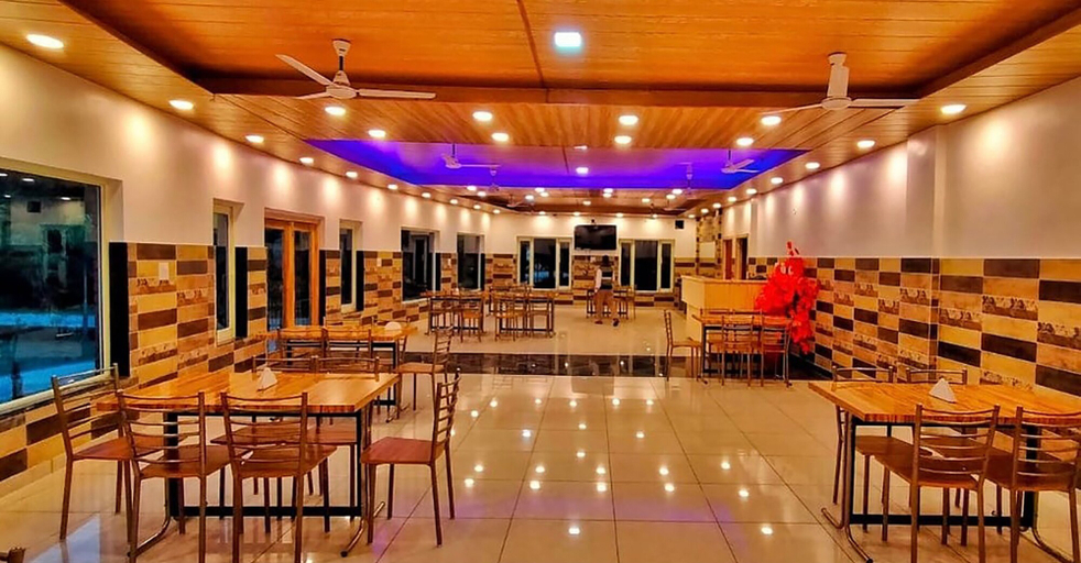 Food & Drinks 4, Fabhotel Corbett Green View Garden And Stay, Nainital