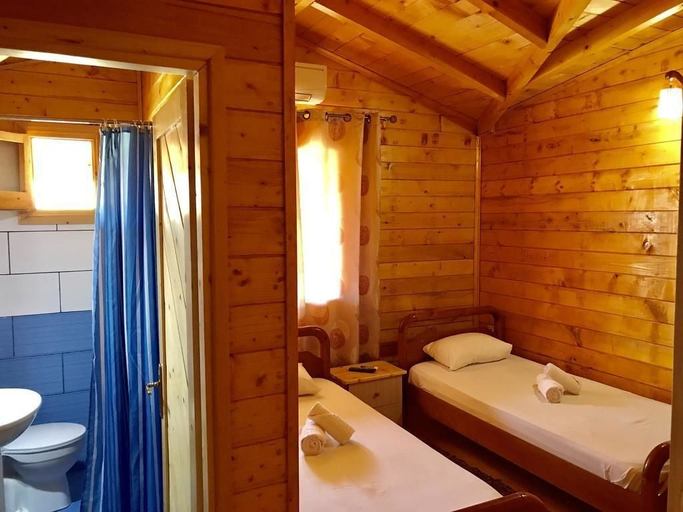 Bathroom 3, RAMIS Hotel & Outdoor Sports Center, Përmetit