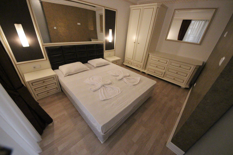 Bedroom 2, Menada Golden Rainbow Apartments, Nesebar