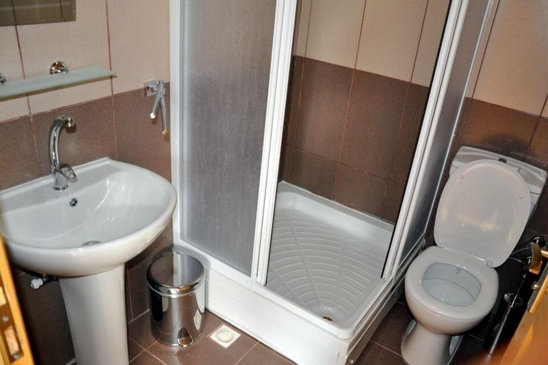 Bathroom 4, Olive Paradise Holiday Village