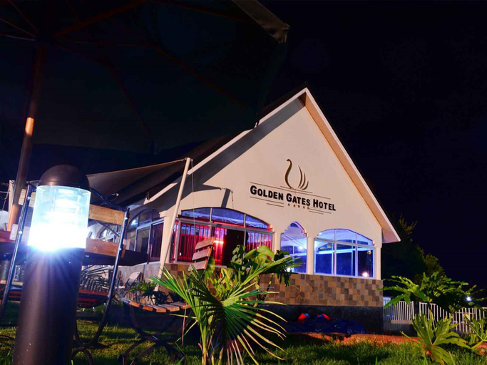 Exterior & Views, Golden Gates Hotel, Nyeri Town