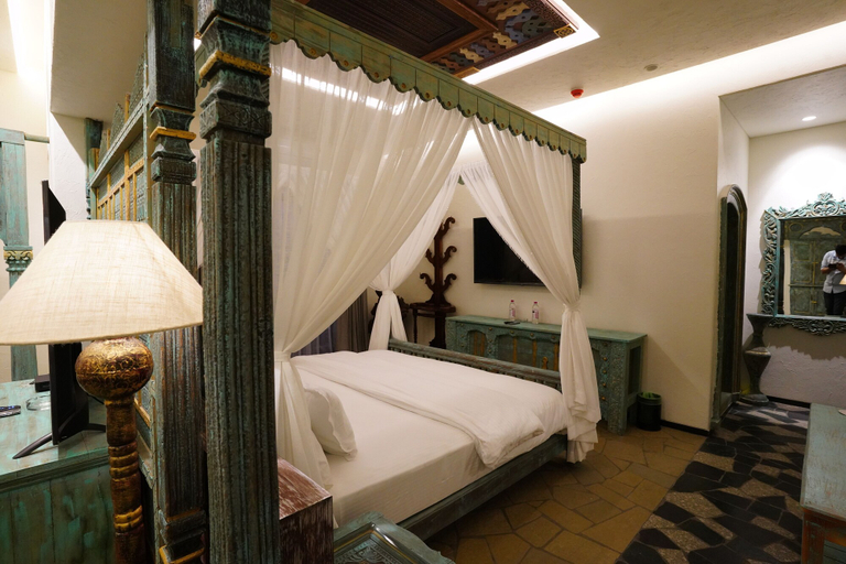 Bedroom 5, The Kinara Village, Pune