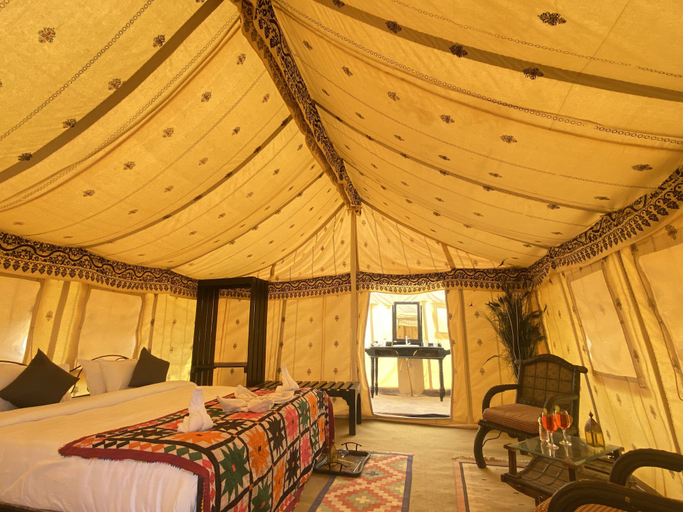Bedroom 2, Royal Golden Camp, Jaisalmer