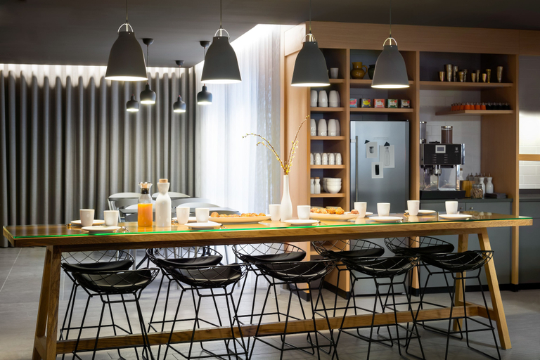 Food & Drinks 5, OKKO Hotels Nantes Centre Ville, Loire-Atlantique