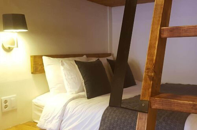 Bedroom 3, Adellna Pension, Gyeongju