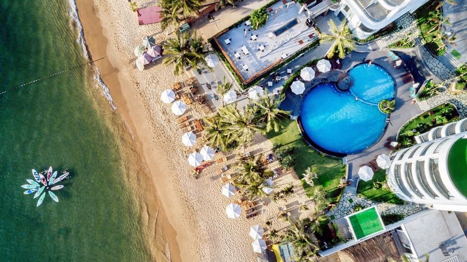 Exterior & Views 1, Sunset Beach Resort & Spa- Beachfront Pirate Fire Show, Phú Quốc