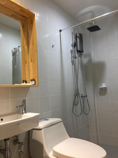 Bathroom 4, Mont Place Donmuang, Don Muang