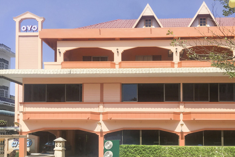 Exterior & Views 2, OYO 534 Phasuk Hotel, Pran Buri