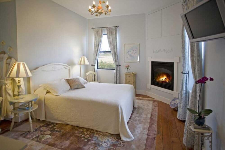 Bedroom 2, Flora Vista Inn, Santa Cruz