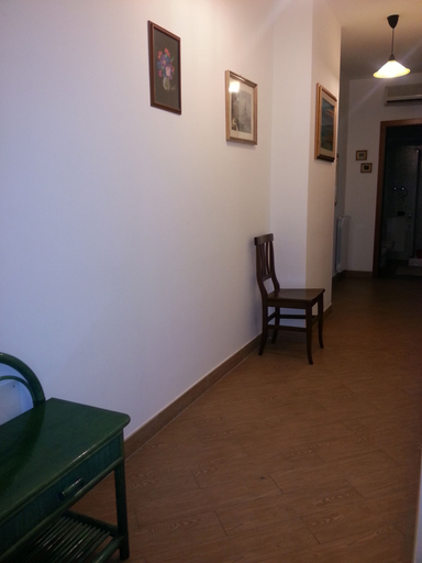 Others 5, Casa di Laura, Reggio Di Calabria