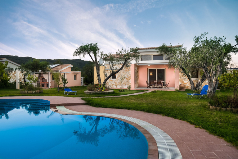 Sport & Beauty 2, Three Stars Luxury Villas, Ionian Islands
