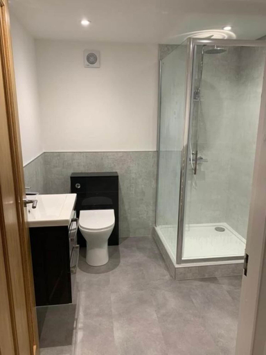 Bathroom 3, Grassington Lodge, North Yorkshire
