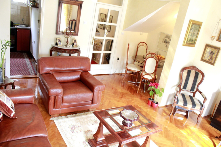 Others 5, Family Holiday Home
