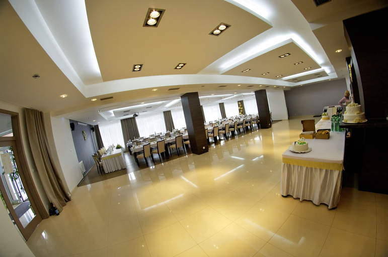 Food & Drinks, Hotel Lučivná, Poprad