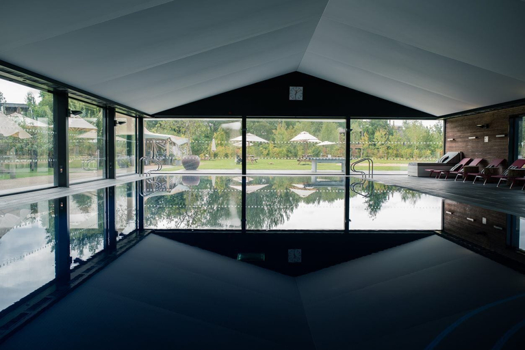 Sport & Beauty 2, The Lakes By YOO, Gloucestershire