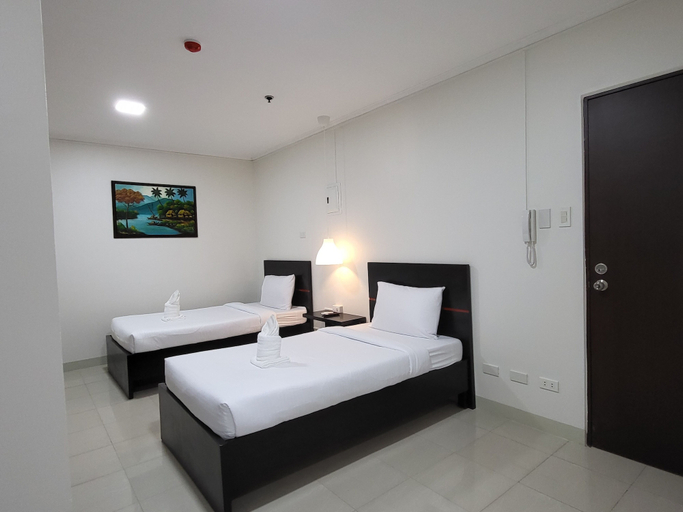 Bedroom 2, Rooms R Us - Evangelista, Makati City