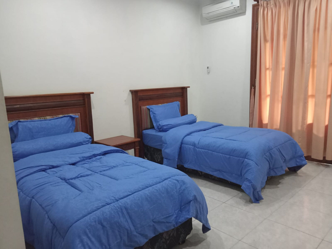 Bedroom 2, Villa Cozy at Anyer Carita Beach, Serang
