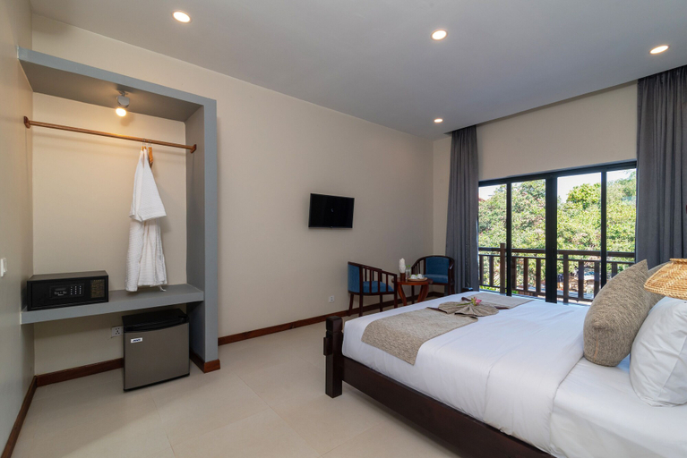 Bedroom 3, Family Wooden Boutique, Siem Reap