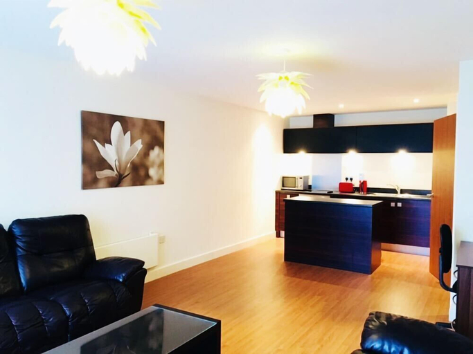 Others 5, Birmingham Serviced Apartment- Ryland, Birmingham
