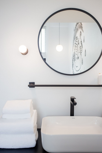 Bathroom 5, Blu Monkey Hub & Hotel Ranong, Muang Ranong