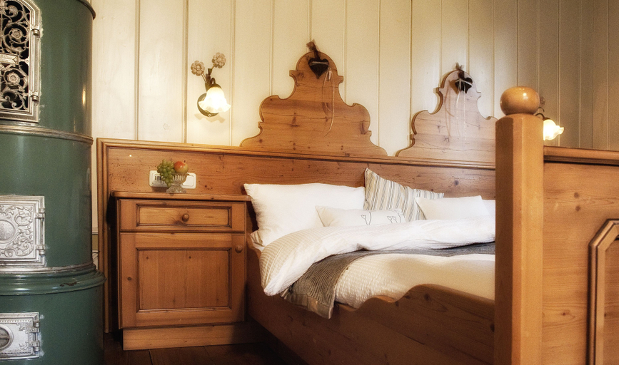 Bedroom 3, BRUGGER - ApartHotel, Schwaz