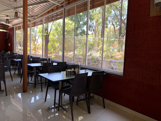 Food & Drinks 5, Hotel Royal Orbit, Satara