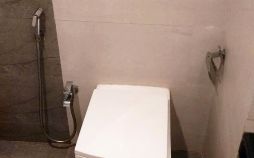 Bathroom 4, Z C Calangute, North Goa