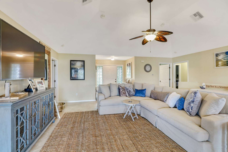 Others 5, 4865 Regal Dr, Lee