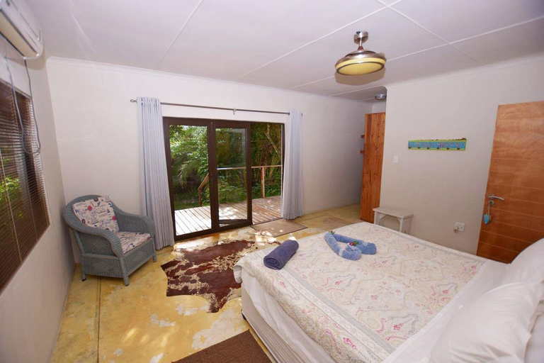 Bedroom 2, Baleia Azul 26, Matutuíne