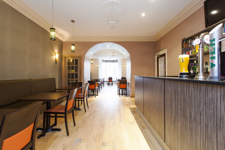 Food & Drinks 5, The Abbey Lodge Hotel, Bradford