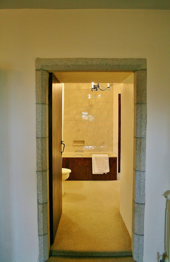 Bathroom 3, Leslie Castle, Aberdeenshire