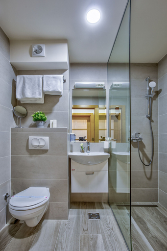 Bathroom 3, Booking Apartments, Belgrade