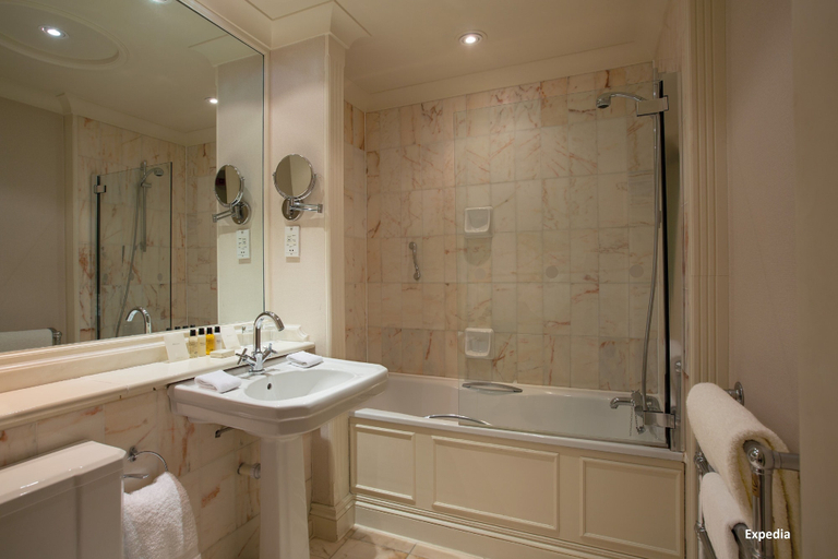 Bathroom 4, Audleys Wood Hotel , Hampshire