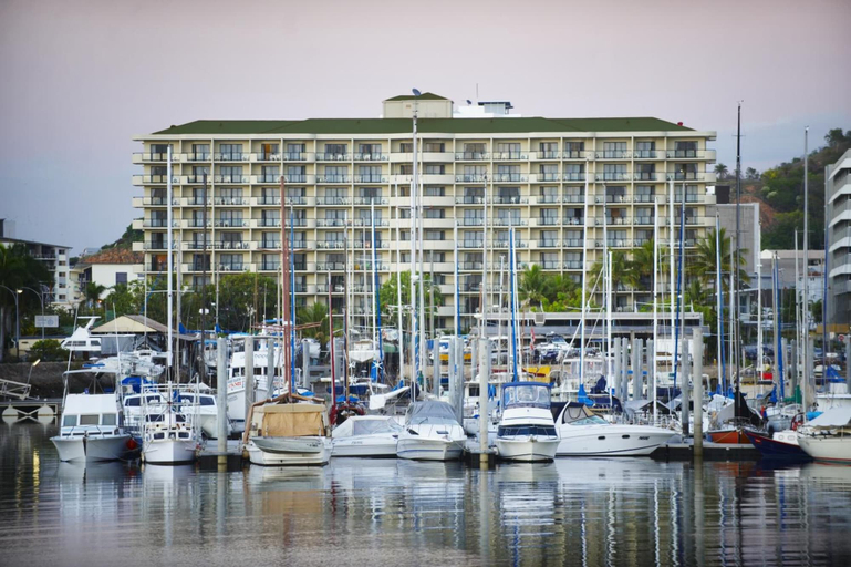 Exterior & Views 2, MainStay Suites Townsville, South Townsville