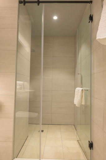 Bathroom 4, Fengjia K Hotel, Taichung