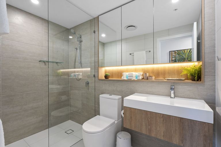 Bathroom 3, Broadbeach Casino Private Apartment GCLR, Gold Coast