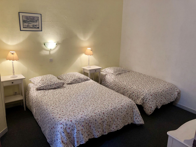 Bedroom 2, Hostellerie du Pont Vieux, Alpes-Maritimes