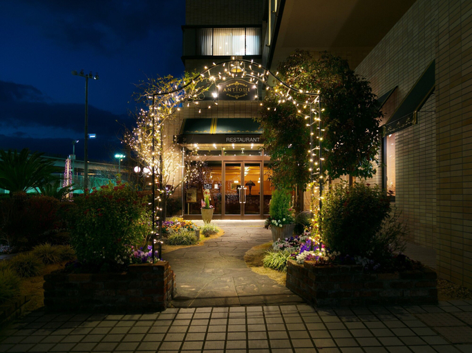 Exterior & Views 2, Chres, Kōchi